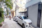 BÁN GẤP nhà hơn 6 tỷ CCMN Tân Mai 2 mặt ngõ. Dt khủng 60m 7 phòng full. Dòng tiền cho thuê ngon 360 triệu/ năm